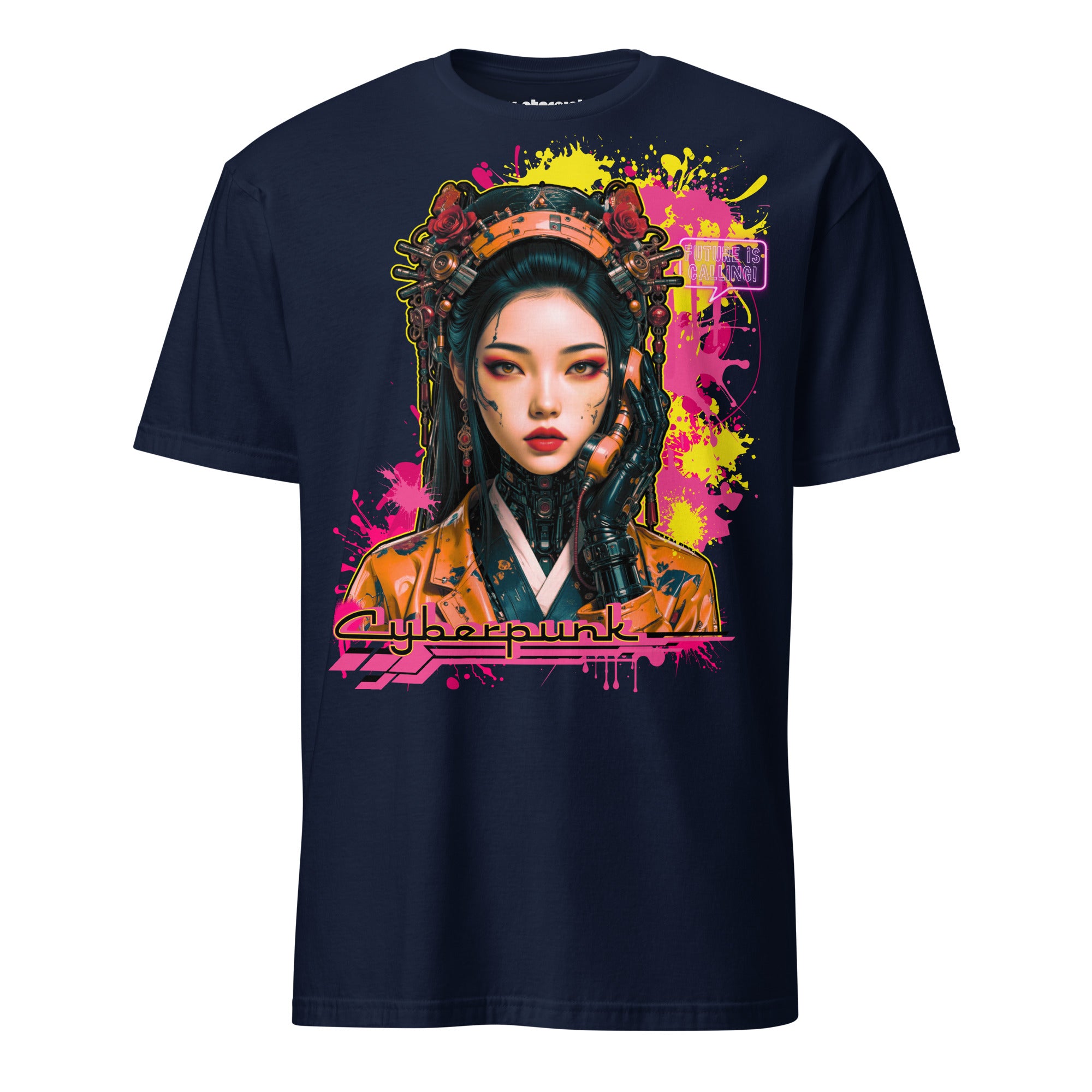 Winterpink T-Shirt mit Cyberpunk-Motiv einer futuristischen Frau Neon-Details und der Aufschrift „Future is Calling