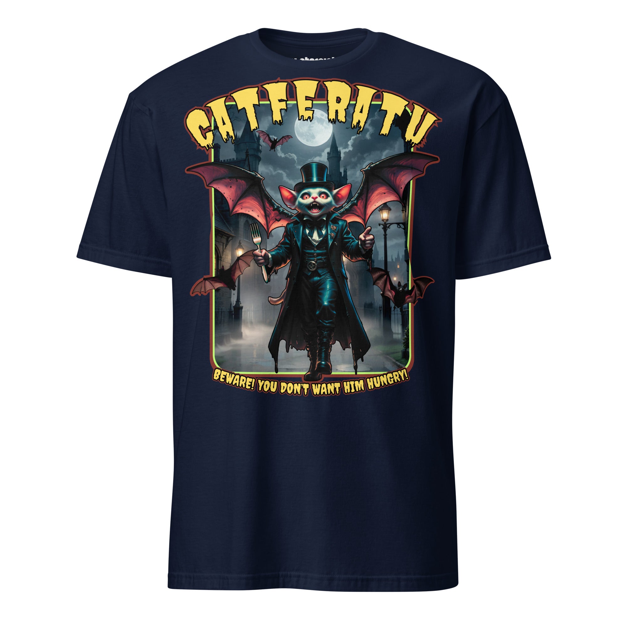 Winterpink T-Shirt Catferatu – Vampurr-Katze mit Zylinder, Cape & Fledermausflügeln, Parodie auf hungrige Katzen bei Mitternacht im Gothic-Horror Look