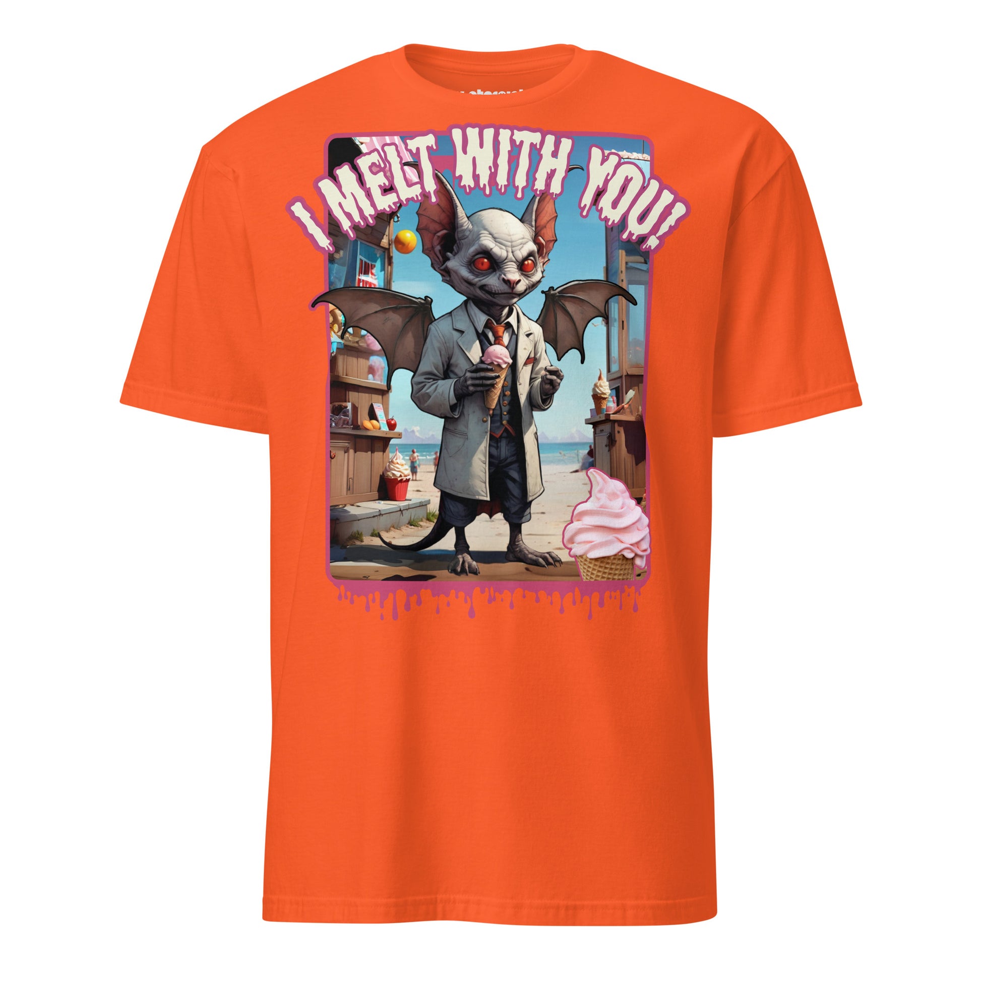 Winterpink T-Shirt – Vampir im Mantel mit Eis an der Strandbude, Text ‚I Melt With You‘, absurd-humorvolles Sommermotiv mit Empowerment