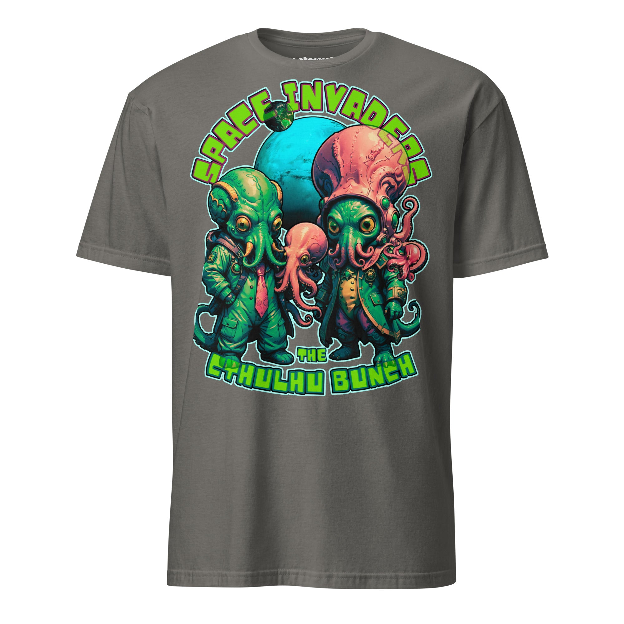 Winterpink T-Shirt „The Cthulhu Bunch – Space Invader Family“ mit intergalaktischer Tentakel-Familie im 80s-Arcade-Look