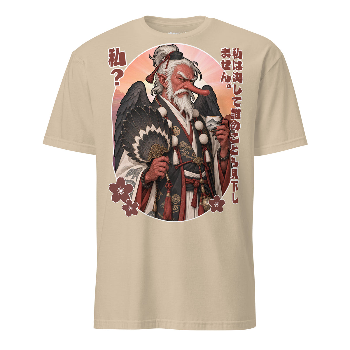 Winterpink Tengu T-Shirt mit japanischem Berg-Yōkai, langer Nase, schwarzen Flügeln, Fächer, traditioneller Kleidung und japanischem Text.
